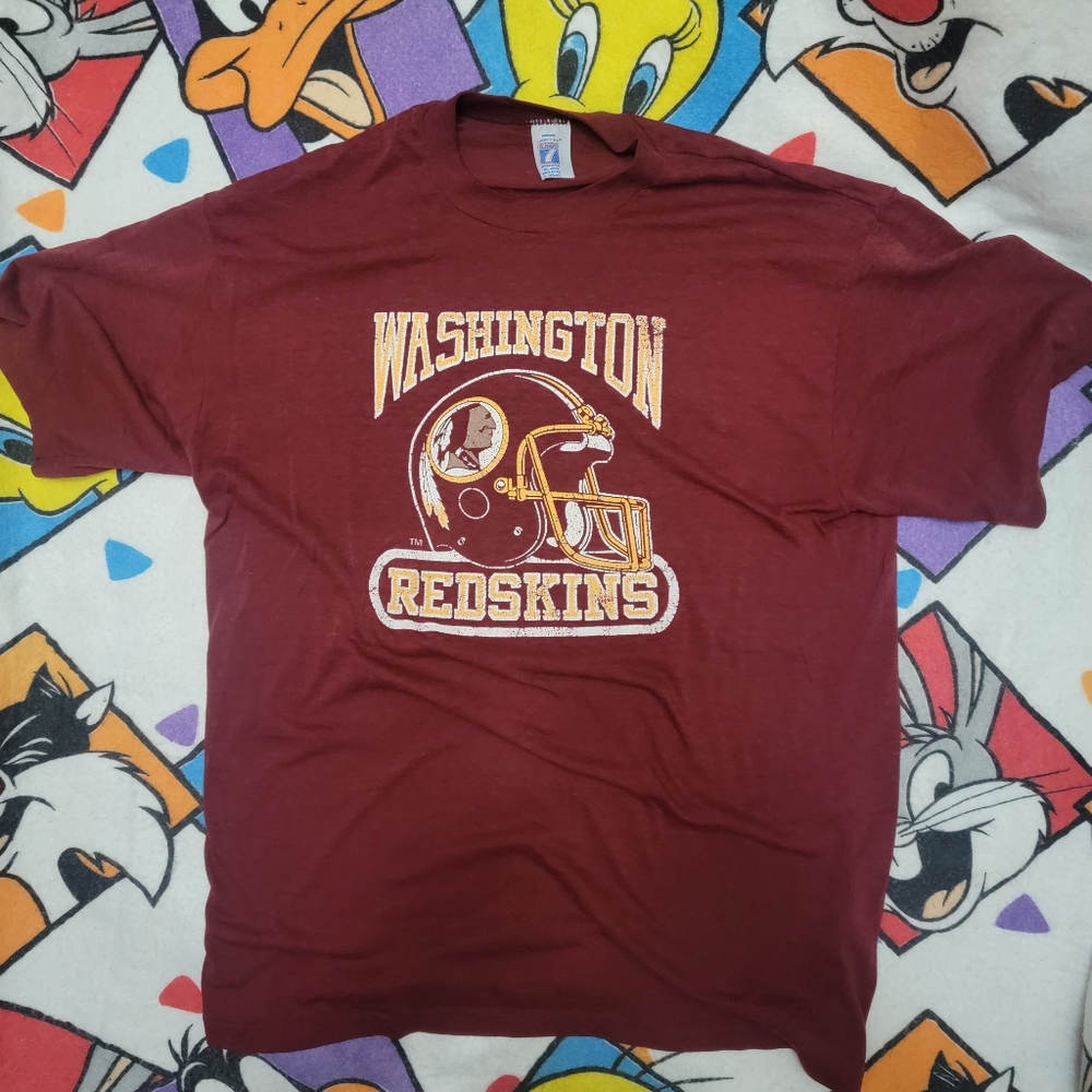 Vintage 80s Washington Redskins Logo7 Shirt.